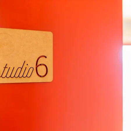 Victoria Studios @ Clerigos Porto Room photo