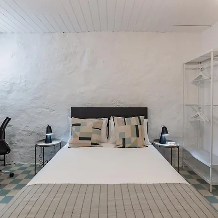 Victoria Studios @ Clerigos Porto Room photo